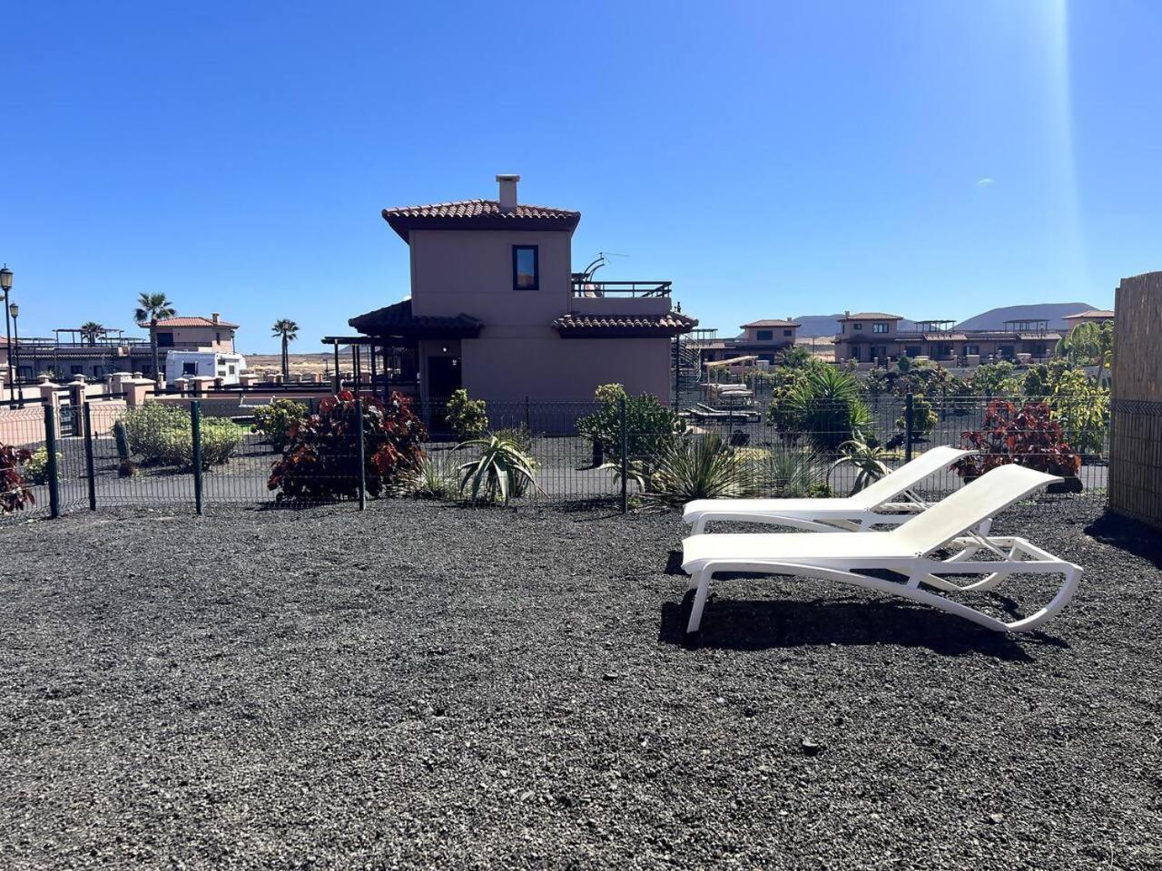 Villa Majanicho Con Piscina ラハレス エクステリア 写真